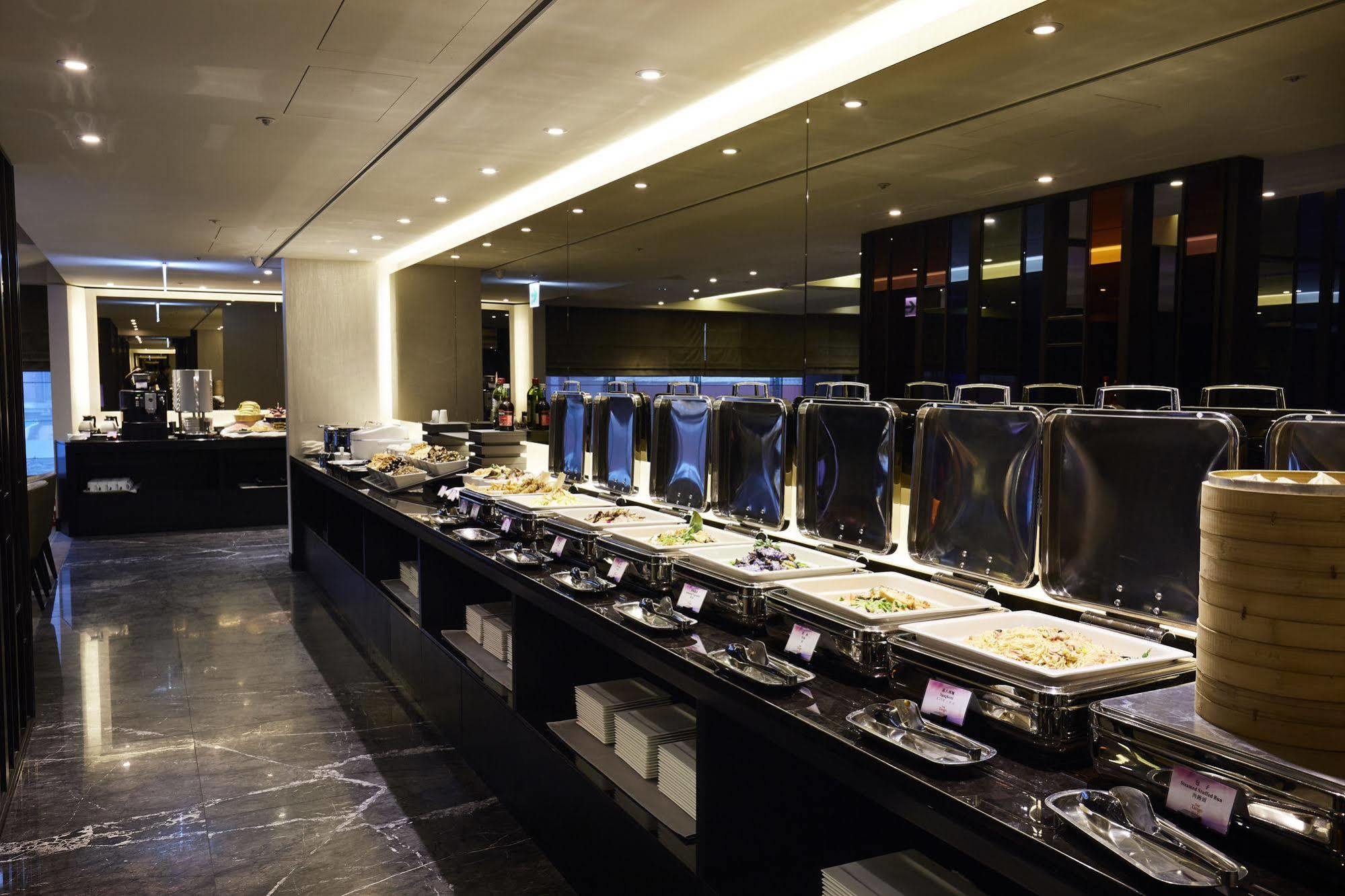 The Tango Taichung Exterior foto
